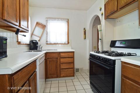 442 Broker Ave, Itasca, IL 60143 photo 4