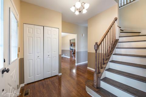 1840 Crofton Dr, Algonquin, IL 60102 photo 2