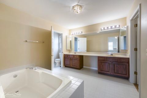 1840 Crofton Dr, Algonquin, IL 60102 photo 11
