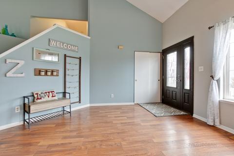 4744 Crystal Trl, Mchenry, IL 60050 photo 2