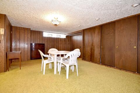 8108 W Memory Ln, Chicago, IL 60656 photo 25