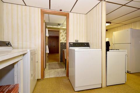 8108 W Memory Ln, Chicago, IL 60656 photo 29