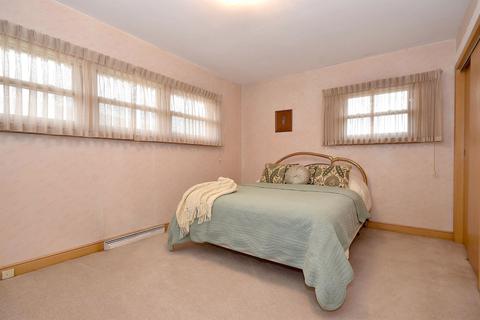 8108 W Memory Ln, Chicago, IL 60656 photo 19