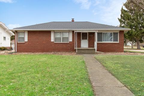 1118 Broadway Ave, Normal, IL 61761 photo 1