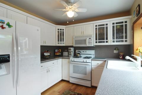 1330 S Highgoal Dr, Wheeling, IL 60090 photo 10