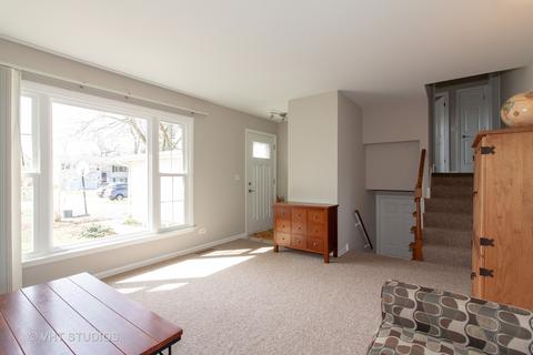 1423 E Lowden Ave, Wheaton, IL 60189 photo 3