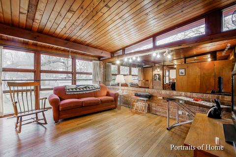 111 Elm St, Wheaton, IL 60189 photo 9