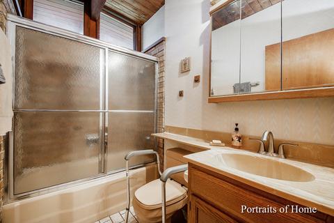 111 Elm St, Wheaton, IL 60189 photo 13