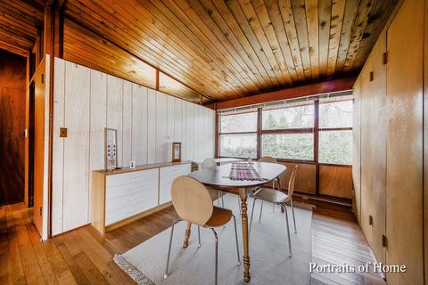 111 Elm St, Wheaton, IL 60189 photo 5