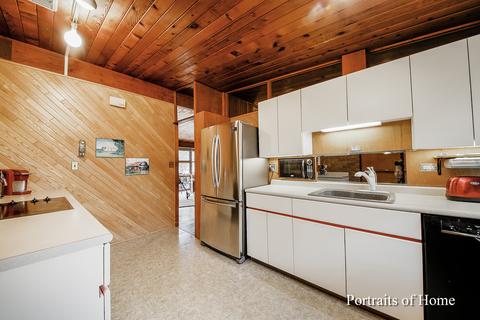 111 Elm St, Wheaton, IL 60189 photo 6