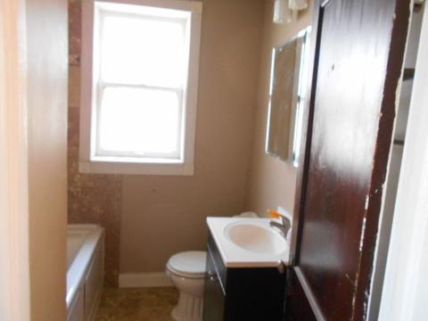 2726 E 77th St, Chicago, IL 60649 photo 14