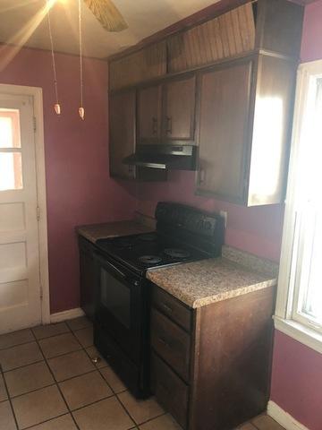 462 S Edison Ave, Elgin, IL 60123 photo 9