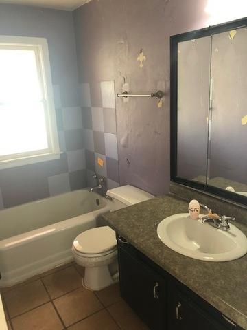 462 S Edison Ave, Elgin, IL 60123 photo 11