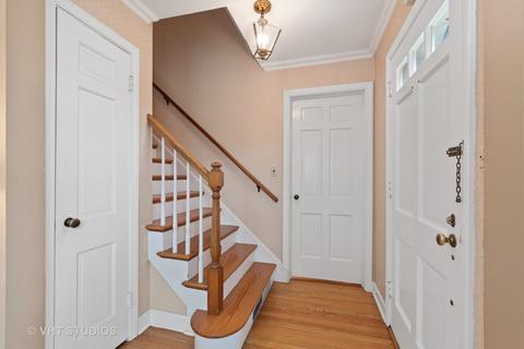 1942 Central Rd, Glenview, IL 60025 photo 2