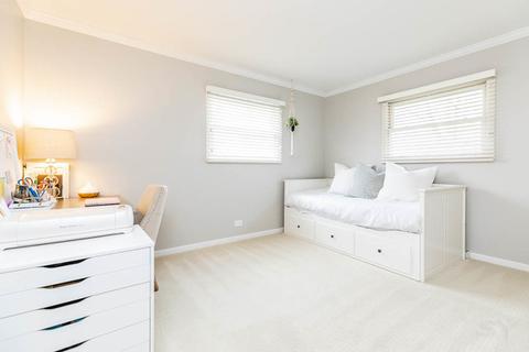 219 S Beverly St, Wheaton, IL 60187 photo 11