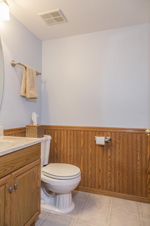 784 Bayberry Dr, Bartlett, IL 60103 photo 16