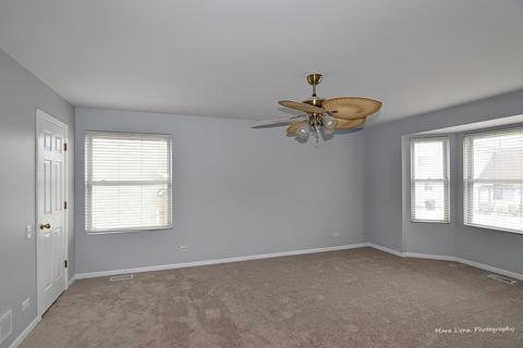 2211 Clipper Ct, Elgin, IL 60123 photo 19