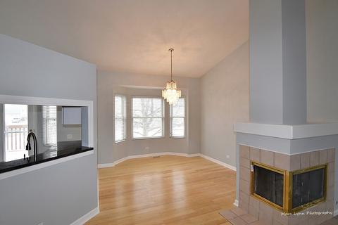 2211 Clipper Ct, Elgin, IL 60123 photo 8