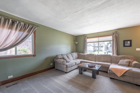 1145 Needham Rd, Naperville, IL 60563 photo 5