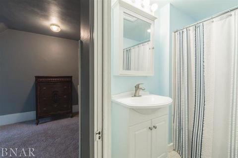 402 N Linden St, Normal, IL 61761 photo 30