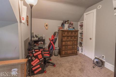 402 N Linden St, Normal, IL 61761 photo 34
