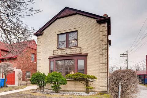 1915 E 74th St, Chicago, IL 60649 photo 2