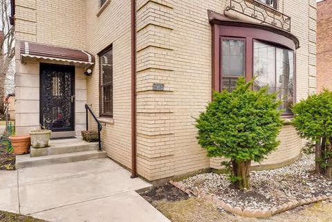 1915 E 74th St, Chicago, IL 60649 photo 3