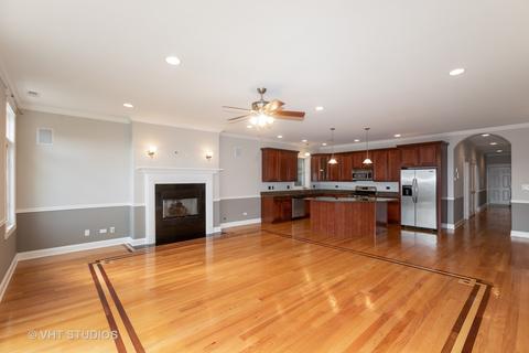 544 E 45th St #2, Chicago, IL 60653 photo 6