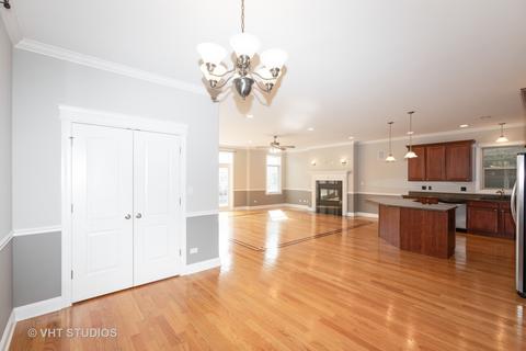 544 E 45th St #2, Chicago, IL 60653 photo 4