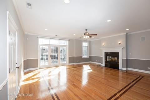 544 E 45th St #2, Chicago, IL 60653 photo 2