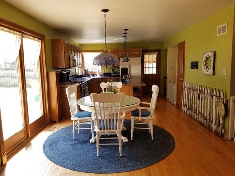 548 E Bemes Rd, Crete, IL 60417 photo 10