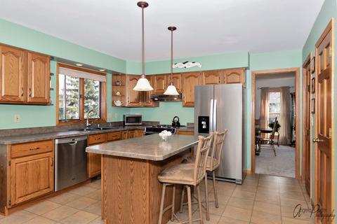 4908 Round Hill Ct, Johnsburg, IL 60051 photo 8