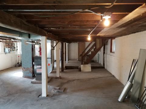 8640 S Manistee Ave, Chicago, IL 60617 photo 17