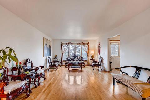 666 Stuart Dr, Carol Stream, IL 60188 photo 4