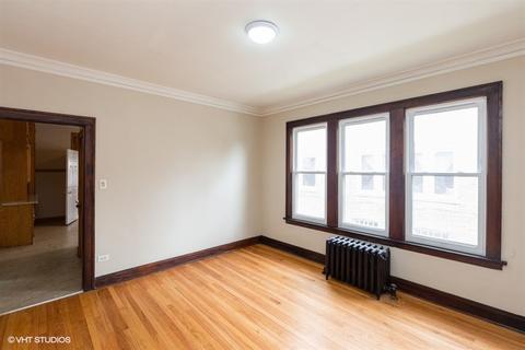5650 S Artesian Ave, Chicago, IL 60629 photo 4