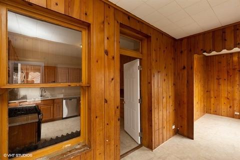 5650 S Artesian Ave, Chicago, IL 60629 photo 13