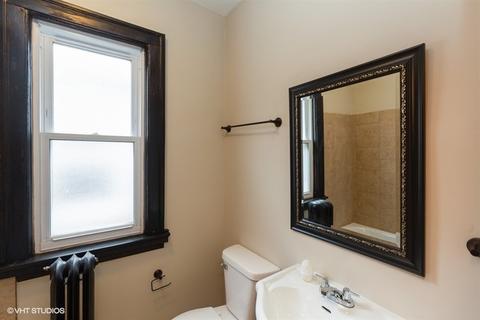 5650 S Artesian Ave, Chicago, IL 60629 photo 14