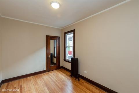 5650 S Artesian Ave, Chicago, IL 60629 photo 8