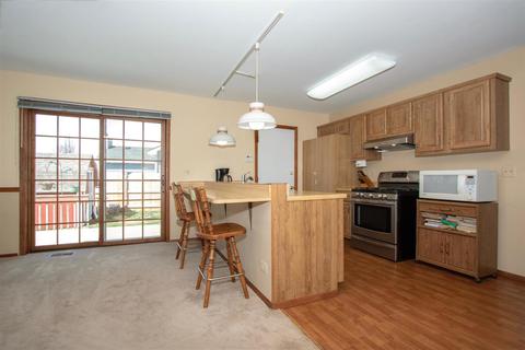 951 Surf Ct, Bartlett, IL 60103 photo 6