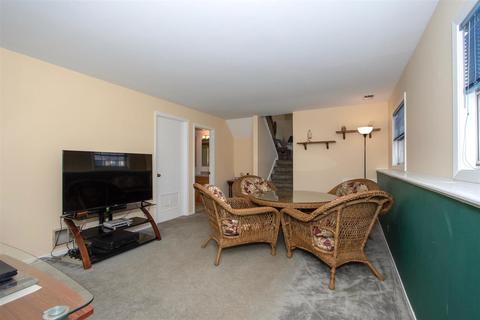 951 Surf Ct, Bartlett, IL 60103 photo 12