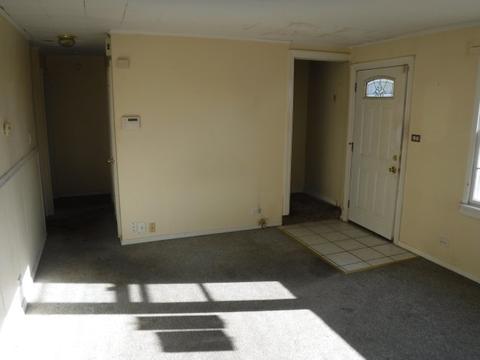 427 E 167th St, Harvey, IL 60426 photo 2