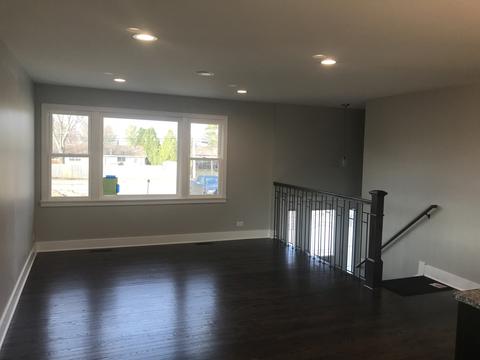 2320 E Grand Ave, Lindenhurst, IL 60046 photo 10