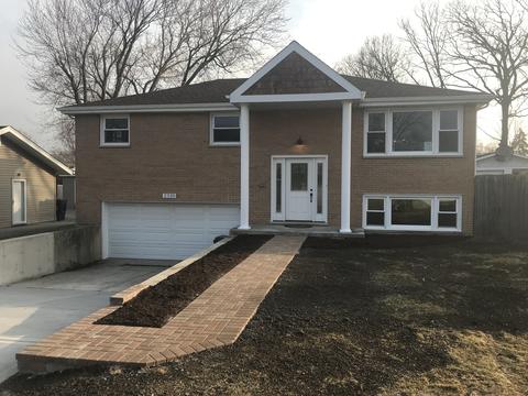 2320 E Grand Ave, Lindenhurst, IL 60046 photo 1