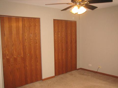 934 Ascot Dr, Elgin, IL 60123 photo 8