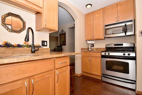 1551 S Wolf Rd, Hillside, IL 60162 photo 9