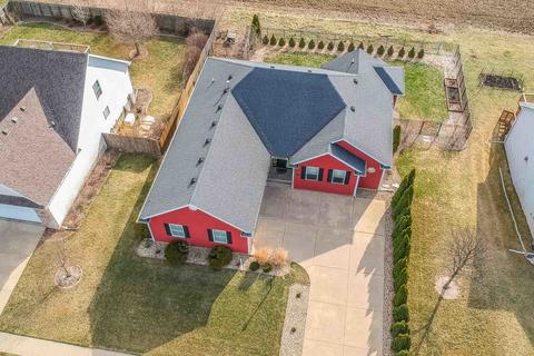 22 Fedor Cir, Bloomington, IL 61705 photo 3