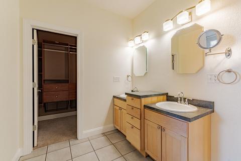 22 Fedor Cir, Bloomington, IL 61705 photo 20