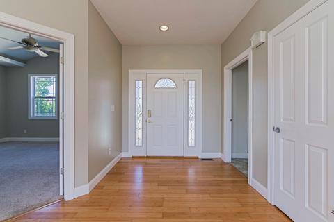 22 Fedor Cir, Bloomington, IL 61705 photo 5