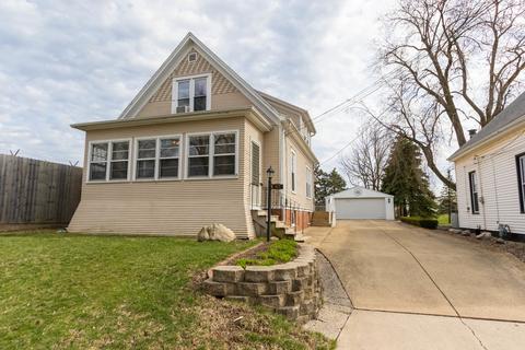 417 E Stewart St, Bloomington, IL 61701 photo 2