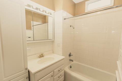 417 E Stewart St, Bloomington, IL 61701 photo 17